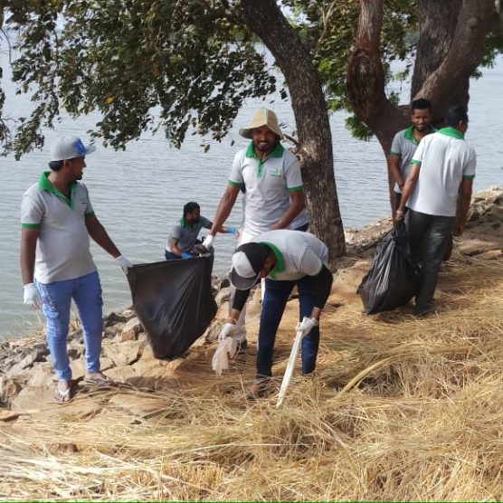 Nuwarawewa Cleaning Programme