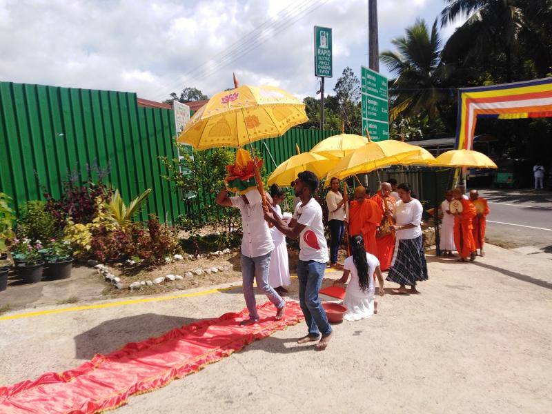 Almsgiving Program at Balangoda Station