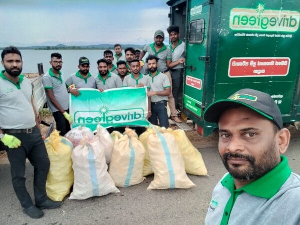 Cleaning program around the bund of Parakrama Samudra