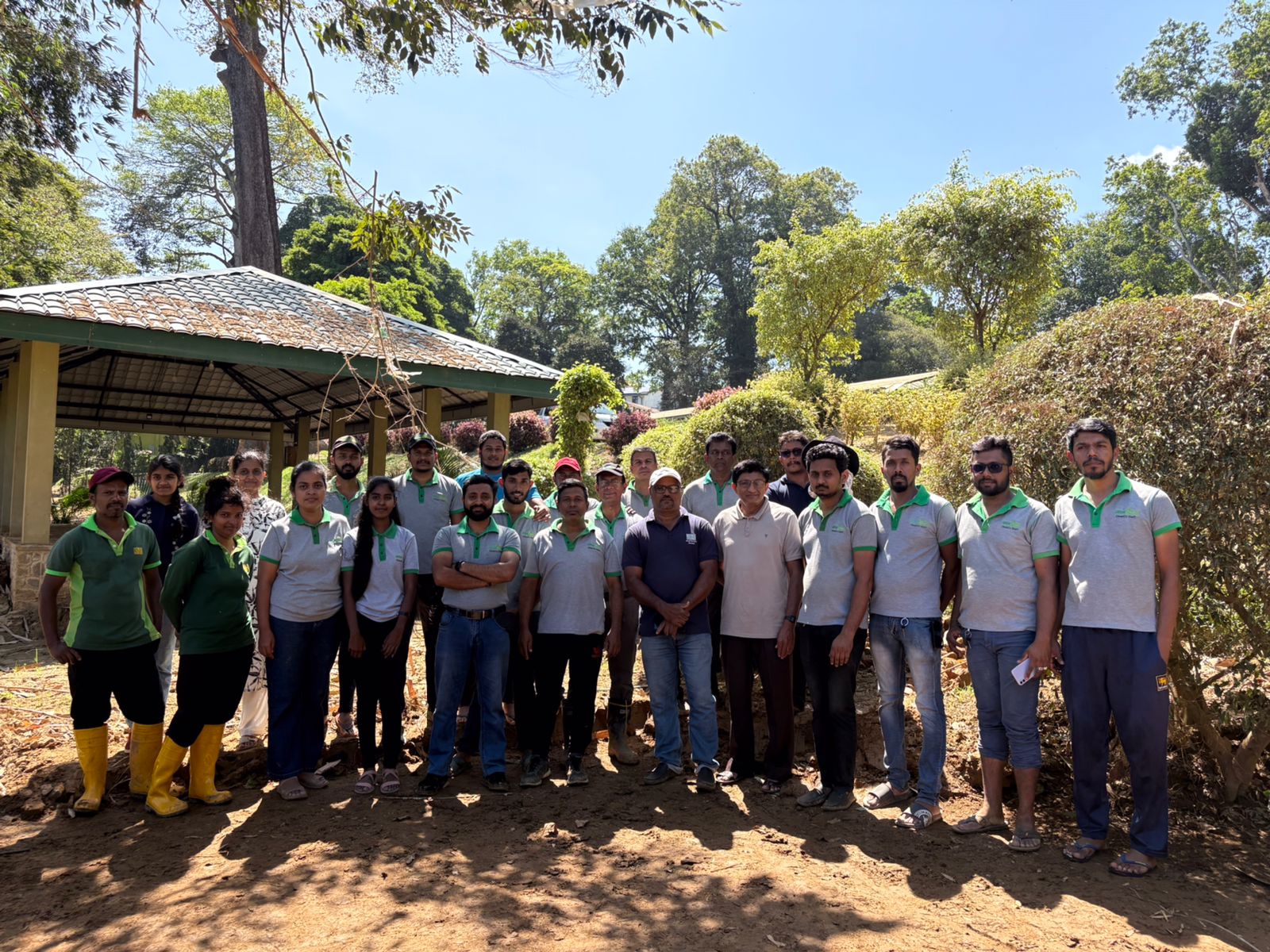 Cleaning and rehabilitating the Children’s Education Center of the Peradeniya Royal Botanic Gardens